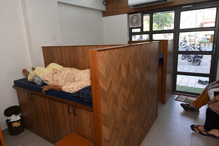 Mangal physiotherapy center