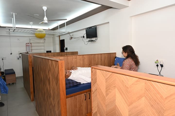 Mangal physiotherapy center